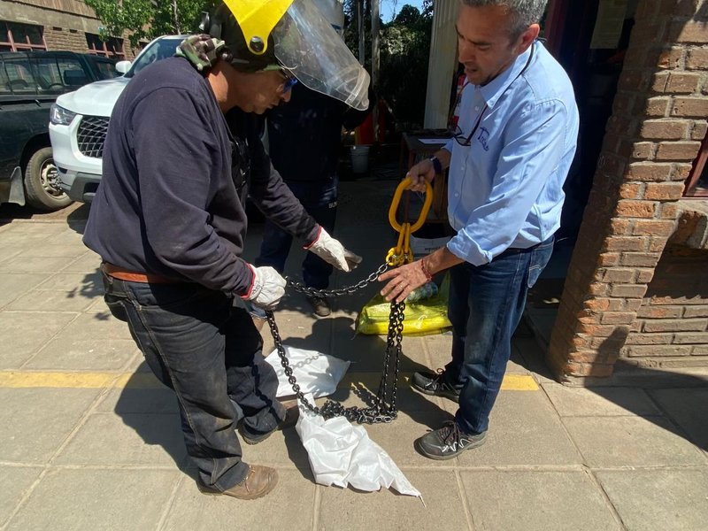 Consultor de SST ChilePro realizando levantamiento en terreno